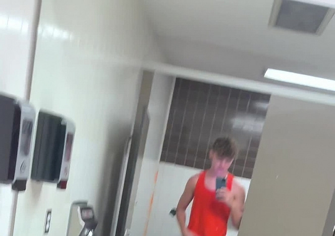 blog-posts/goofing-around-inthe-gym-ethan